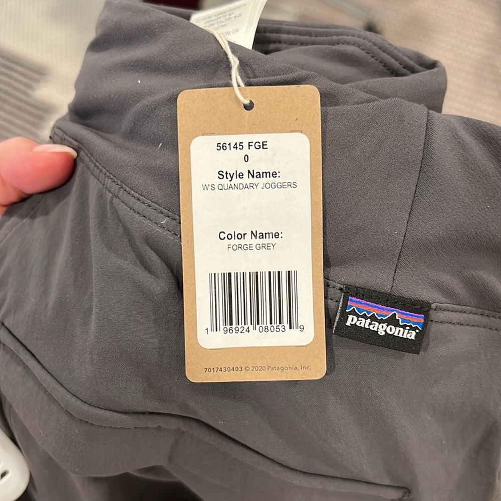 Patagonia Women’s Quandary Joggers - Picture 4 of 4